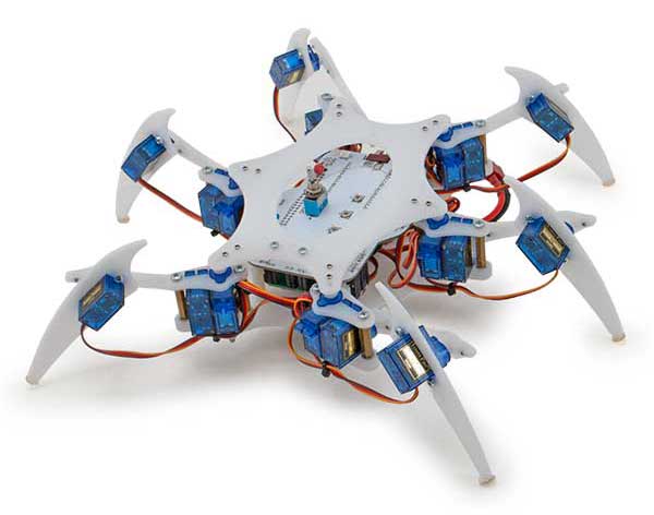 Scheda di sviluppo ESP32 per 18 servomotori con Wi-Fi e Bluetooth